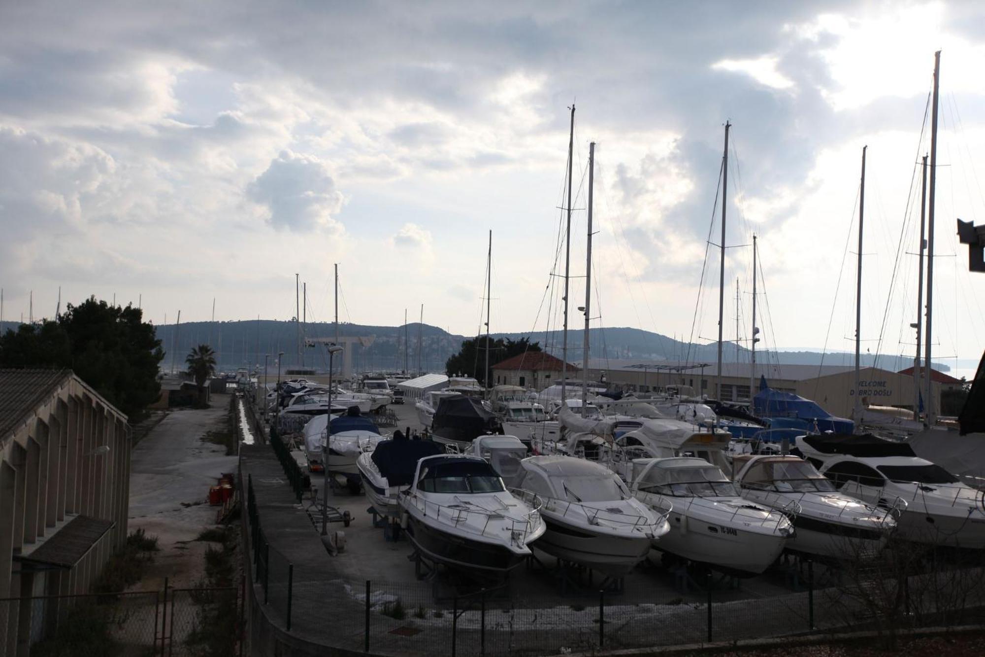 Apartmani Ivana Trogir Exterior foto